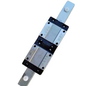 THK RSR15VM RSR15 RSR15VM1UU/SS GK كتلة النقل دليل خطي السكك الحديدية المنزلق صناعة التوجيه in Kuwait