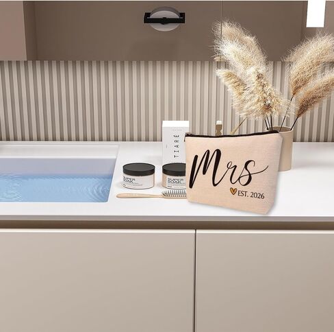 ancpeany Wedding Bridal Shower Gifts for Bride To Be 2025, Future Mrs Makeup Bag, Bachelorette Party favors Accessories, Wifey Engagement Gifts for Women, Small Cosmetic Travel Pouch in Kuwait