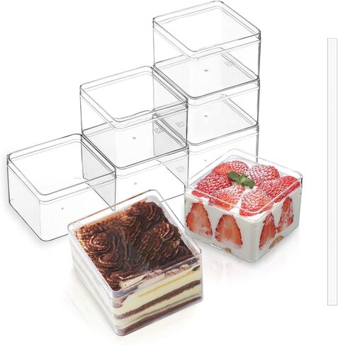 50 عبوة من أكواب الحلوى البلاستيكية الشفافة المربعة بوزن 15 أونصة مع أغطية وملصقات، أكواب فواكه للاستعمال مرة واحدة للحلوى، حاوية تيراميسو مع غطاء، كب كيك، بارفيه، بودنغ، مشروبات باردة مثلجة، فواكه، مخابز in Kuwait