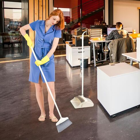 مجموعة مكنسة ومجرفة للتنظيف - مكنسة مع مجموعة مجارف كومبو، مقبض طويل 61 بوصة، وعاء غبار بمقبض، وعاء غبار المطبخ وفرشاة للاستخدام الداخلي والخارجي في المكتب. in Kuwait