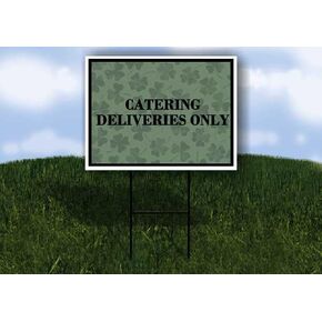 توصيل الطعام فقط، أسهم يوم القديس باتريك الأيرلندية البرسيم الداكن، سهام اتجاهية على شكل حرف A مزدوجة الجوانب مقاس 23 × 23 بوصة. in Kuwait