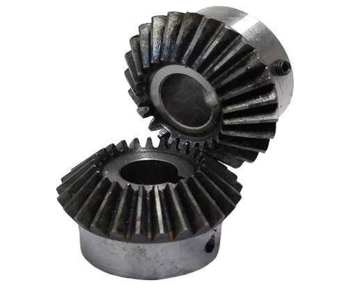 ترس ترس محرك فولاذي شديد التحمل 2 متر 20 أسنان ثقب داخلي 8/10/12/14/15/16/19/20 مم ترس 90 درجة زاوية شبكية مسمار تروس فولاذي (12 مم) in Kuwait