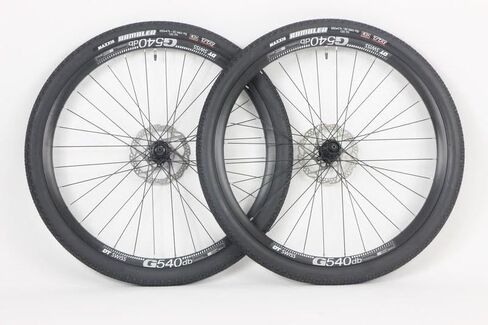 مجموعة عجلات الدراجة الجبلية DTS G540db مع إطارات 27.5 650B x ​​47 وأنبوب بالإضافة إلى زوج دوارات سنترلوك in Kuwait