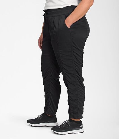 بنطال Aphrodite 2.0 للسيدات من The North Face (مقاس قياسي وحجم كبير)، TNF Black-NPF، 1X Plus Regular in Saudi Arabia