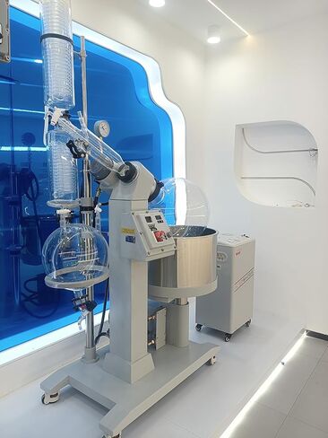 50L Rotary Evaporator with Double Condensers Double Receiving,Rotary Evaporator with Motor Lift lab Rotary Evaporator in Kuwait