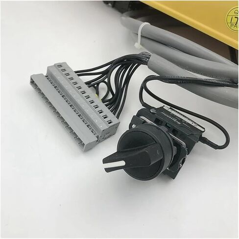 صندوق فحص المصعد صندوق التفتيش 13 دبوس AE0 57635402 أجزاء المصعد in Kuwait