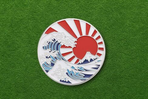 قلم تحديد كرة الجولف على شكل موجة يابانية، مشبك قبعة مغناطيسي، سبائك الزنك، هدية تصميم Ukiyo-e للاعبي الغولف E0004 in Kuwait