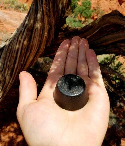 OrgoniteAndy - Small Black Sun Orgonite Tower Busters - مولد طاقة أورجون مع بلورات (6 تيرابايت) in Kuwait