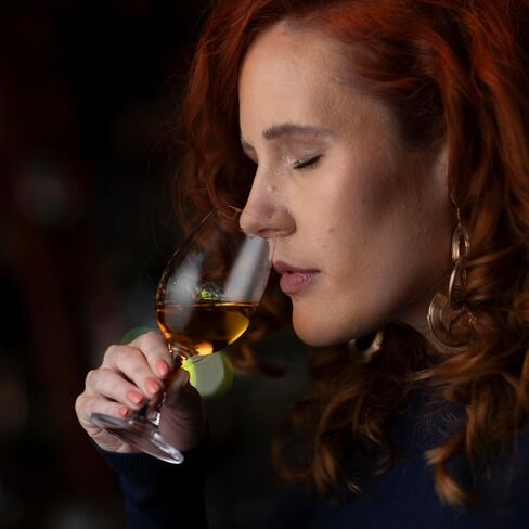 زجاج ويسكي كوبيتا من جلينكيرن وغطاء تذوق في علبة هدايا in Kuwait