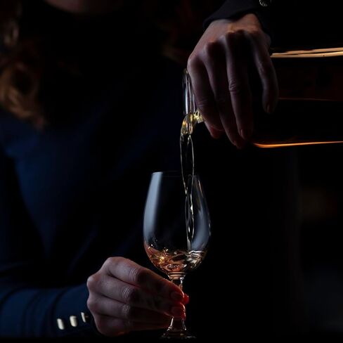 زجاج ويسكي كوبيتا من جلينكيرن وغطاء تذوق في علبة هدايا in Kuwait