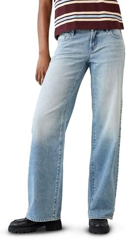 PacSun Women's Bella Stretch Light Indigo Mid Rise Denim Mini Skirt - Multicolor in Kuwait