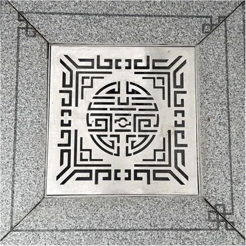 Heavy Duty Quick Drain Sewer Cover - Customizable Square Metal Grate for Garden, Blocks Debris, Removable Outdoor Drainage Solution (10cm x 10cm / 4"x4") in Kuwait