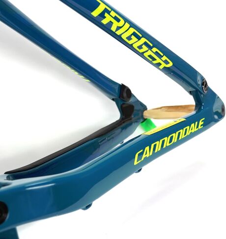 إطار Cannondale 2018 Trigger Carbon مقاس 27.5 بوصة فقط باللون الأزرق المعدني الكبير جدًا C22098M20XL in Saudi Arabia