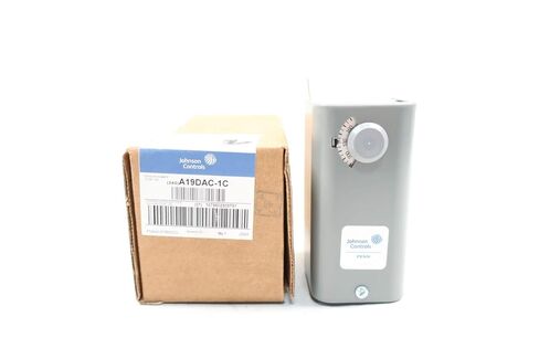 JOHNSON CONTROLS A19DAC-1C Temperature Controller 100-240F 120/240V-AC in Saudi Arabia