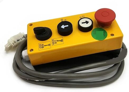 صندوق فحص المصعد 5500 3300 3600 صندوق فحص خزانة التحكم في المصعد 59712097 in Kuwait