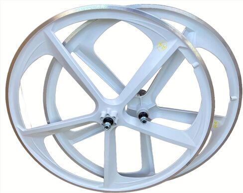مجموعة عجلات R4 29 بوصة BMX 700c للدراجة ذات 5 قضبان ماج مع عجلة حرة (أبيض) in Kuwait
