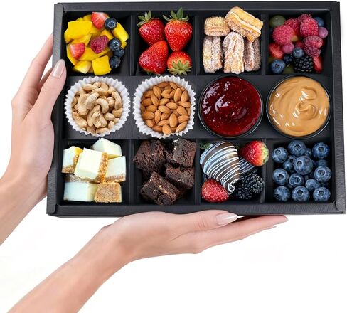 صندوق نزهة مكون من 8 أقسام مع أغطية 10 قطع، صندوق صينية تقديم من الورق المقوى الأبيض المقسم مع حامل كاتشب لـ 4-8 أشخاص مقاس 12.5 × 9.3 × 2 بوصة in Kuwait