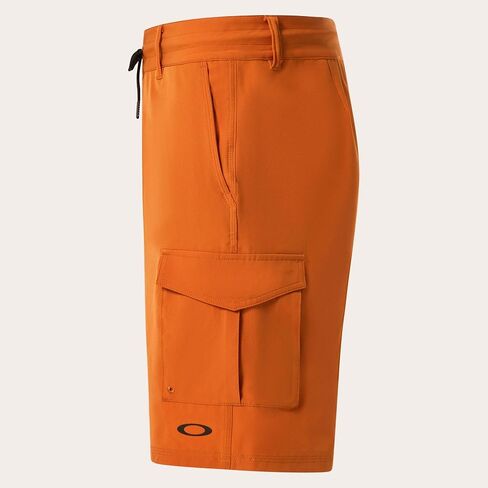 Oakley Men's Cruiser Cargo 21 Recycled Hybrid Short in Saudi Arabia