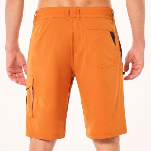 Oakley Men's Cruiser Cargo 21 Recycled Hybrid Short in Saudi Arabia