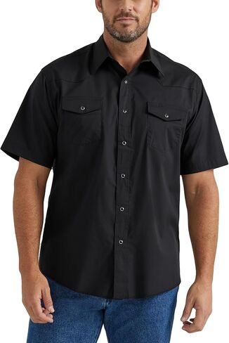 Wrangler Men's Sport Western Basic Two Pocket Short Sleeve Snap Shirt in Saudi Arabia