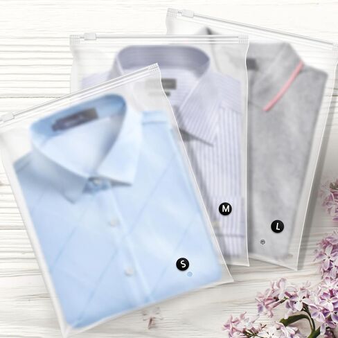 100 قطعة من أكياس تغليف القمصان مقاس 10 × 13 بوصة مع ملصقات بحجم الملابس والورق المقوى، أكياس بلاستيكية بسحاب بلوري مقاس 10 × 13 بوصة للملابس، مجموعة عبوات تي شيرت in Kuwait