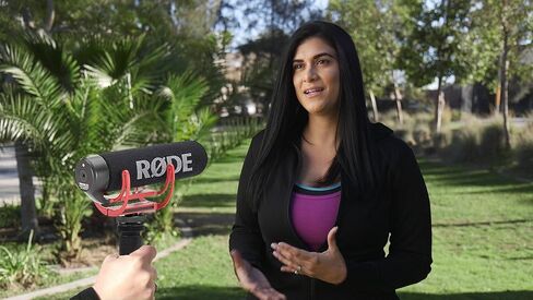 حامل ثلاثي القوائم PodMic ومجموعة مقبض مقبض Videomic متوافق مع ميكروفونات RODE XLR USB Videomicro Mic وميكروفونات Shotgun in Saudi Arabia