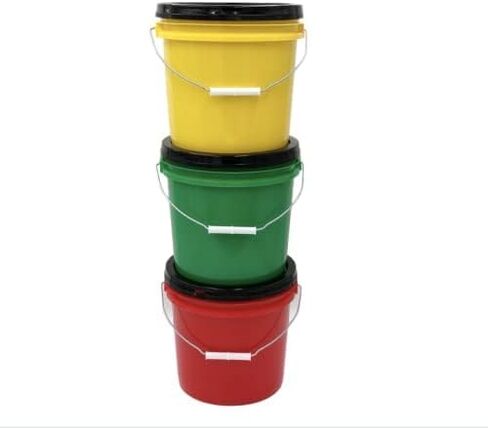 دلو متعدد الألوان من هاوس ناتشورالز سعة 3.5 جالون من الدرجة الغذائية مع غطاء لولبي (عبوة من 3 قطع) خالي من مادة BPA، مصنوع في حاويات الولايات المتحدة الأمريكية in Kuwait