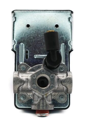 E105656 مفتاح الضغط 145/175 رطل لكل بوصة مربعة (10/12 بار) 1/4 بوصة NPT، 4 منافذ in Kuwait