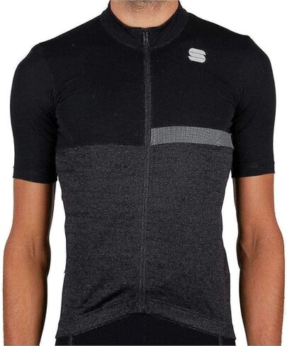 Sportful Men's T-Shirt in Kuwait