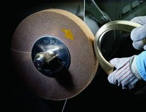 CGW Abrasives 12X11/2X11/4 T1 GC80IV Green Silicon Carbide Vitrified Bench and Pedastal Wheels Type 1 - Wheel 1 Pack in Kuwait