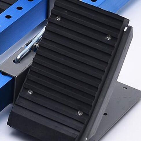 pistro Starting Blocks for Track & Field - Adjustable Aluminum Alloy Sprint Launch Tool (76cm/29.9in) in Kuwait