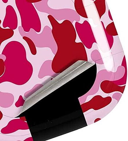 غلاف صوتي من Skinit متوافق مع Galaxy Buds Pro، مصمم في الأصل بتصميم Pink Street Camo in Saudi Arabia