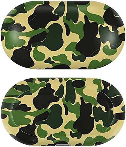 غلاف صوتي من Skinit متوافق مع Galaxy Buds+ - تصميم Skinit مرخص رسميًا ومصمم في الأصل بتصميم Green Street Camo in Saudi Arabia