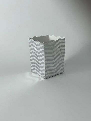 48 Pack Mini Silver Popcorn box with design –Disposable Popcorn Boxes 4 Inches tall Paper Popcorn Container for Parties, Weddings, Anniversary, Christmas, New Years, Other in Kuwait