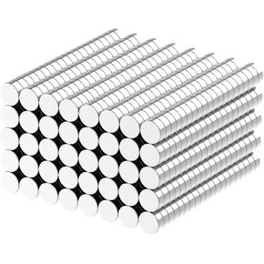 مغناطيس صغير N52 - عمق 0.1 بوصة × ارتفاع 0.04 بوصة - 800 حزمة، مغناطيس أرضي نادر صغير 2.5 × 1 مم، مغناطيس نيوديميوم صغير للأعمال اليدوية، والبناء، والحرف اليدوية والمنمنمات، ومكتب السبورة البيضاء، والطباعة ثلاثية الأبعاد، والعلمية in Kuwait