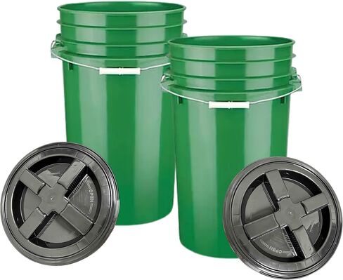 حاوية دلو من هاوس ناتشورالز سعة 7 جالون من الدرجة الغذائية الخضراء - خالية من مادة BPA - مصنوعة في الولايات المتحدة الأمريكية مع غطاء حشية برغي أسود (عبوة من قطعتين) in Kuwait