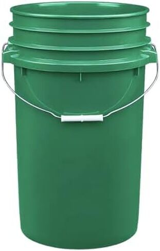 حاوية دلو من هاوس ناتشورالز سعة 7 جالون من الدرجة الغذائية الخضراء - خالية من مادة BPA - مصنوعة في الولايات المتحدة الأمريكية مع غطاء حشية برغي أسود (عبوة من قطعتين) in Kuwait