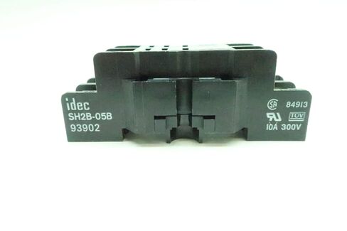 IDEC SH2B-05 Plug in Relay Socket 300V-AC 10A in Saudi Arabia