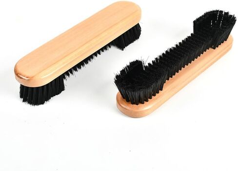 2Set Wood Billiard Pool Table Brush and Rail Brush Set with Soft Nylon Bristle,Billiard Table Cleaner Brushes with Cleaner Cloth 2 Cue Chalk Cube,Pool Tables Accessorie in Kuwait