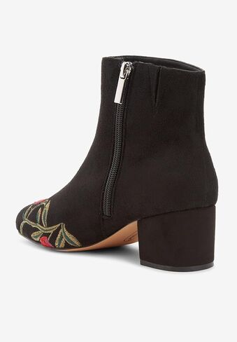 Comfortview Women's Wide Width Sidney Booties in Saudi Arabia