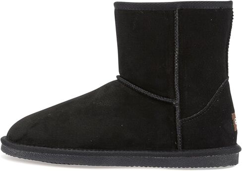 Lamo Women's Classic 6" Fashion Boot in Kuwait