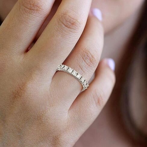 ألماس صديق 1/2 قيراط | ذهب أبيض عيار 14 قيراط أو فضة إسترلينية عيار 925 | خاتم من الماس نصف الأبدي معتمد من IGI | قطع الماس المستديرة الرائعة in Kuwait