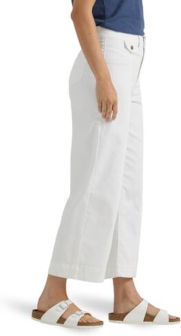 Lee Women's Legendary Wide Leg Seamed Crop Capri Jean in Saudi Arabia