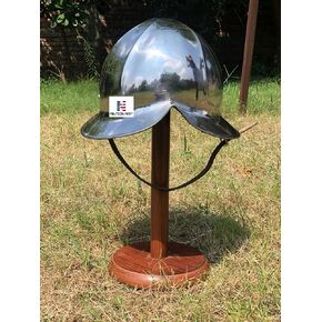 خوذة قبعة غلاية الأسبانية طبق الأصل خوذة قبعة LARP in Kuwait