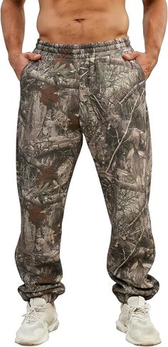 بنطال رياضي مموه فضفاض للرجال مطبوع عليه رسومات للتمرين في الشارع بنطلون ركض للرجال من الصوف مع جيوب in Kuwait