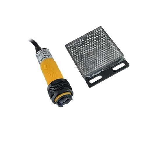 M18 NPN NO E3F-R2N1 retroreflective Cylinder Amplifier Switch Sensor(E3F3-R2N3 NPN NONC) in Saudi Arabia