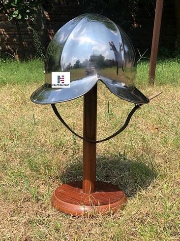 خوذة قبعة غلاية الأسبانية طبق الأصل خوذة قبعة LARP in Kuwait