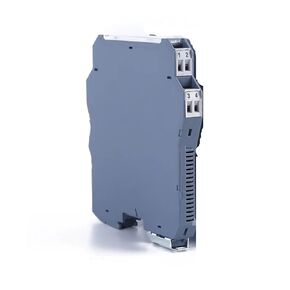 1pcs 4-20mA Converter Signal Isolation DC to DC Converter Power 18-32VDC 1in1, 1in2, 2in2, 1in4 Output(2in2,Input 0-5V,Output 0-5V) in Saudi Arabia