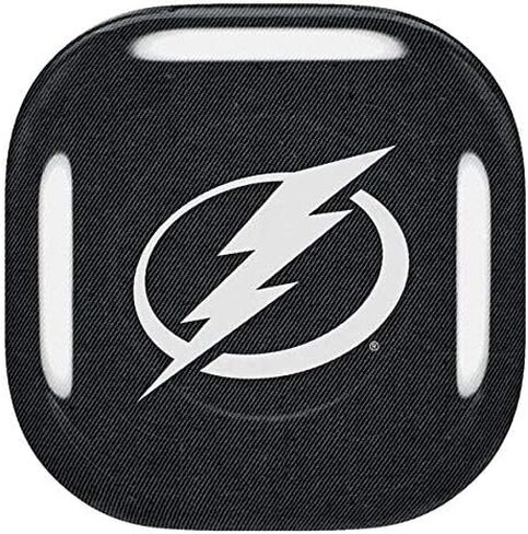 غلاف صوتي من Skinit متوافق مع Samsung Galaxy Buds Pro - تصميم خلفية سوداء مرخص رسميًا من NHL Tampa Bay Lightning in Saudi Arabia