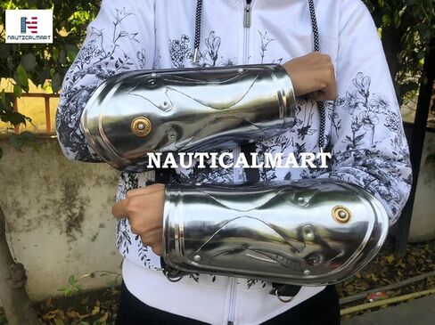 دعامات وظيفية للدرع الفارسي من العصور الوسطى in Kuwait